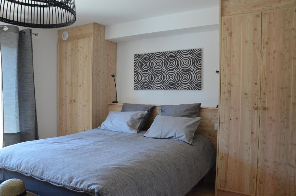 Saint-André-dʼEmbrun レ シャンブル ドレル Bed & Breakfast エクステリア 写真